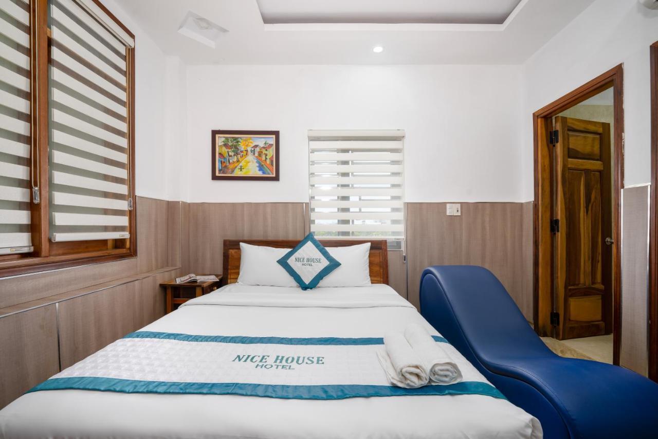 Nice House Hotel - Near My Khe Beach دا نانغ المظهر الخارجي الصورة